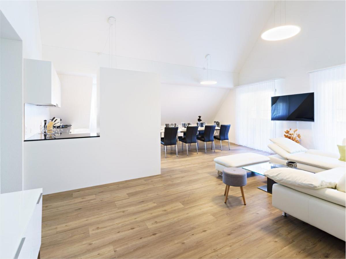 Exklusive 4.5 Zimmer Wohnung Fuer Familien Und Business Eschenz Exterior photo