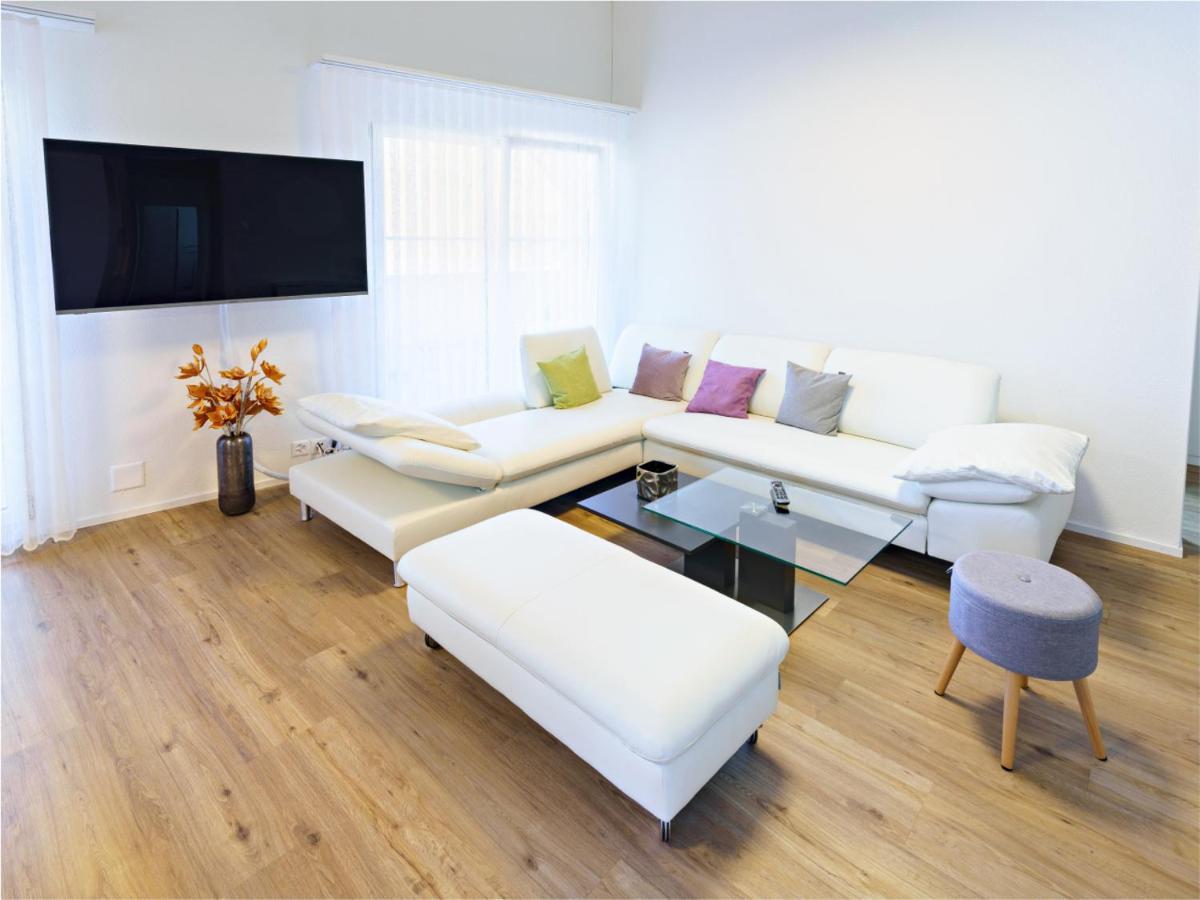 Exklusive 4.5 Zimmer Wohnung Fuer Familien Und Business Eschenz Exterior photo